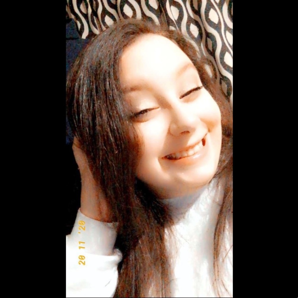 Meet your Posher, Hannah